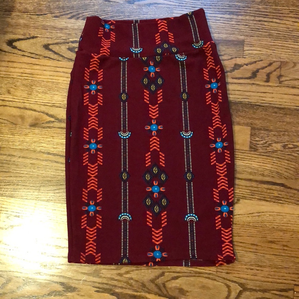 Lularoe skirt
